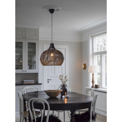 martha taklampa pr home