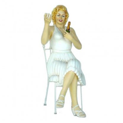 Marilyn Monroe – sittende statue