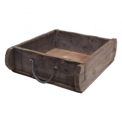 Trekasse med håndtak i gjenvunnet tre