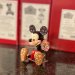 Disney-figur: Mini-Mickey Mouse med blomster