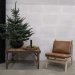 Loungestol med tre og skinnputer fra Trademark Living