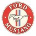 Rund metallskilt med «Ford Mustang», Ø 35 cm