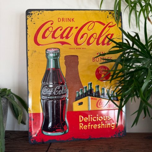 «Coca-Cola yellow in bottles»-skilt, 30 x 40 cm