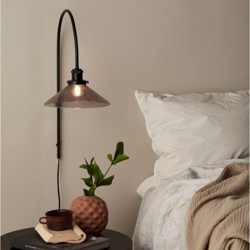 August vegglampe, svart, 25 cm – Pr Home