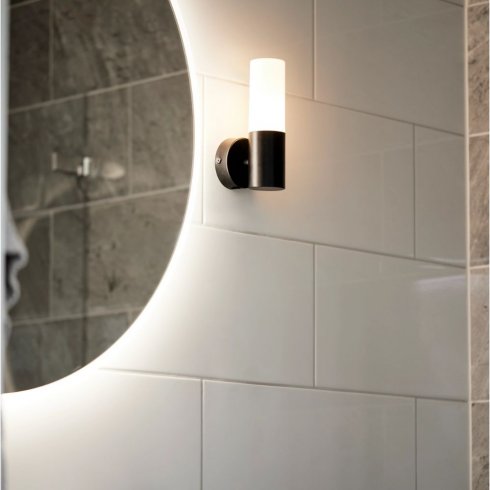 Beta vegglampe, matt svart, 21 cm – Pr Home