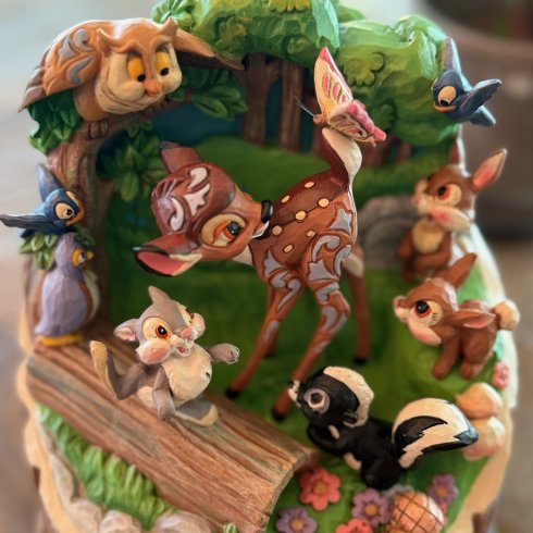Disney-figur: Bambi med venner