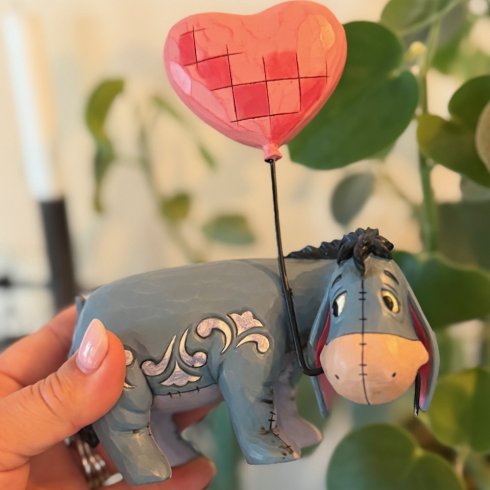 Disney-figuren Ior med ballonger