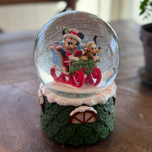 Disney-figurkule: Musse og Pluto
