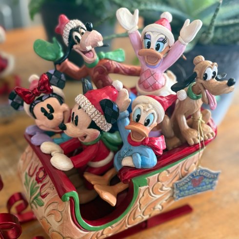 Disney-figur: Kalle og vennene i sleden