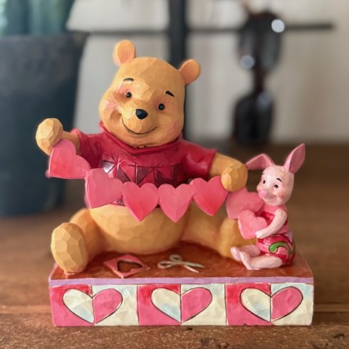 Disney-figur: Winnie the Pooh og Piglet pynter