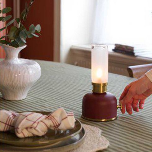 Frida bordlampe Mørkerød – Pr Home