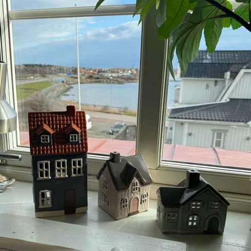 Keramikkhus, blått, til telys, 24 cm