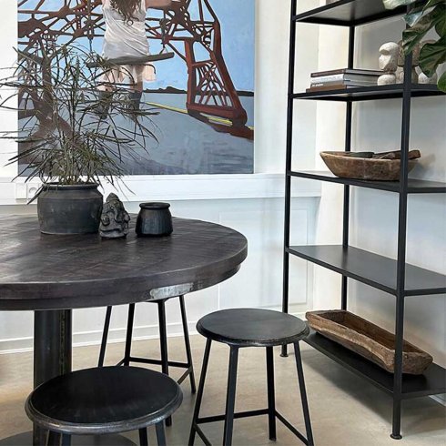Seattle jernhylle, svart, høy – Trademark Living