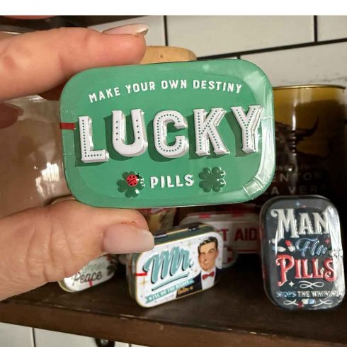 Pillerask «lucky pills» – med myntepastiller