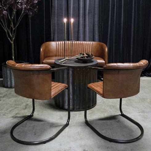 Spisestol Harlem med quiltet skinn fra Trademark Living