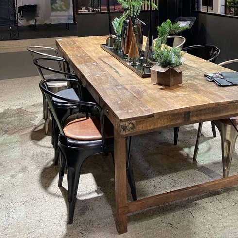 Spisestol Living Svart Trademark Living