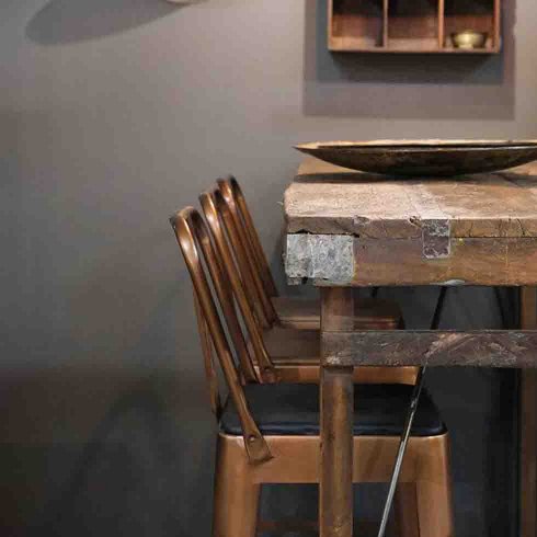 Barstol Copenhagen i kobber med ryggstøtte fra Trademark Living