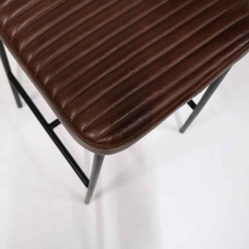 Barstol Astoria med quiltet skinn fra Trademark Living