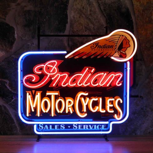 Neonskilt med «Indian Motorcycles» og bakgrunn
