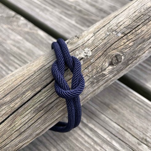 Armbånd med råbåndsknute, rosagullbelagt, Newport, marineblå