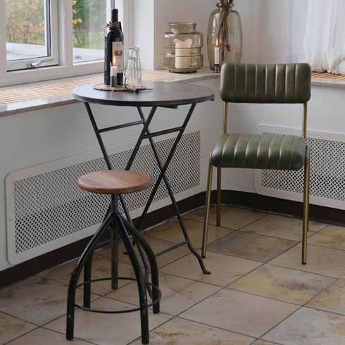 Svingbar pall med tresete fra Trademark Living