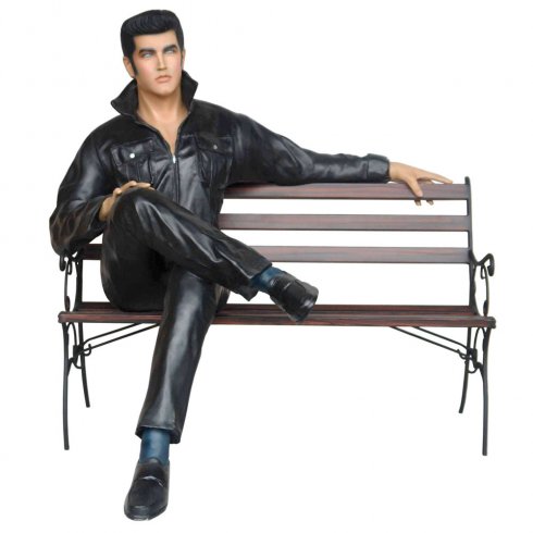 Rock & Roll-sanger uten benk – sittende statue