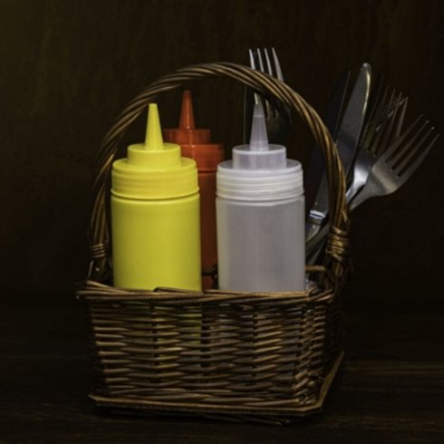 Klemflaske med ketchup, 475 ml, bred åpning